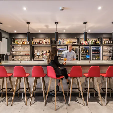 Mercure מלון 4*