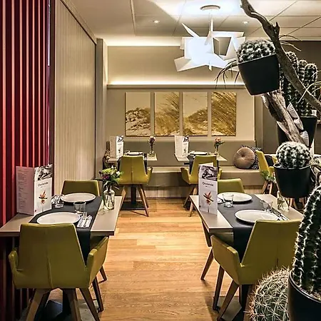 奥斯坦德美居酒店 4*