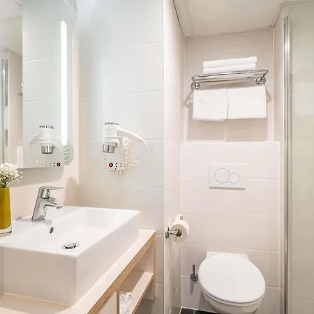 Mercure 4*